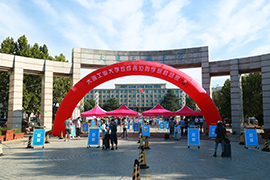 ��Уӭ���＾ѧ��ѧ����У��ѧ