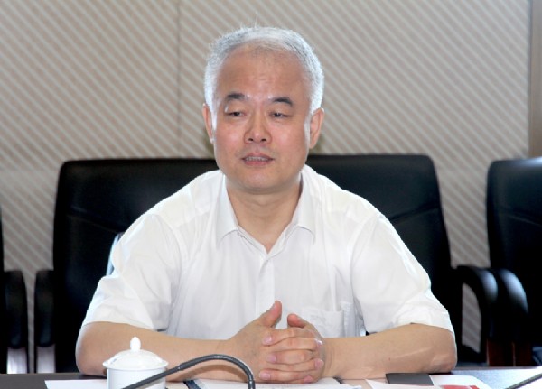 省教育厅副厅长张建华来校调研指导教育实践活动