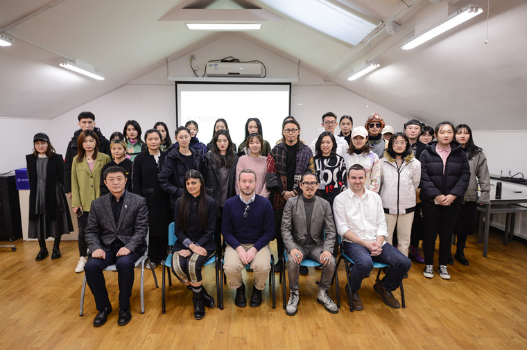 学院举办服装与服饰设计专业校企联动设计项目优秀作品选拔赛